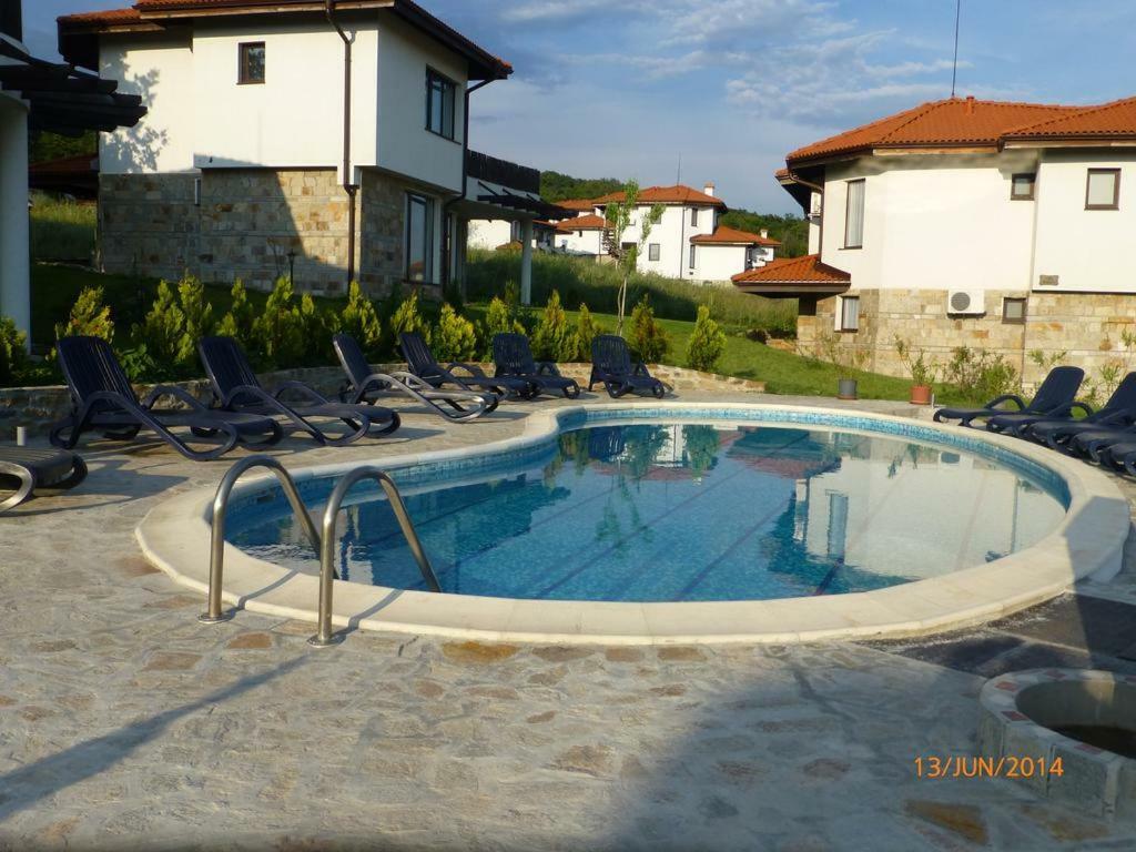 Villa Rosi - Bay View Villas Kosharitsa المظهر الخارجي الصورة