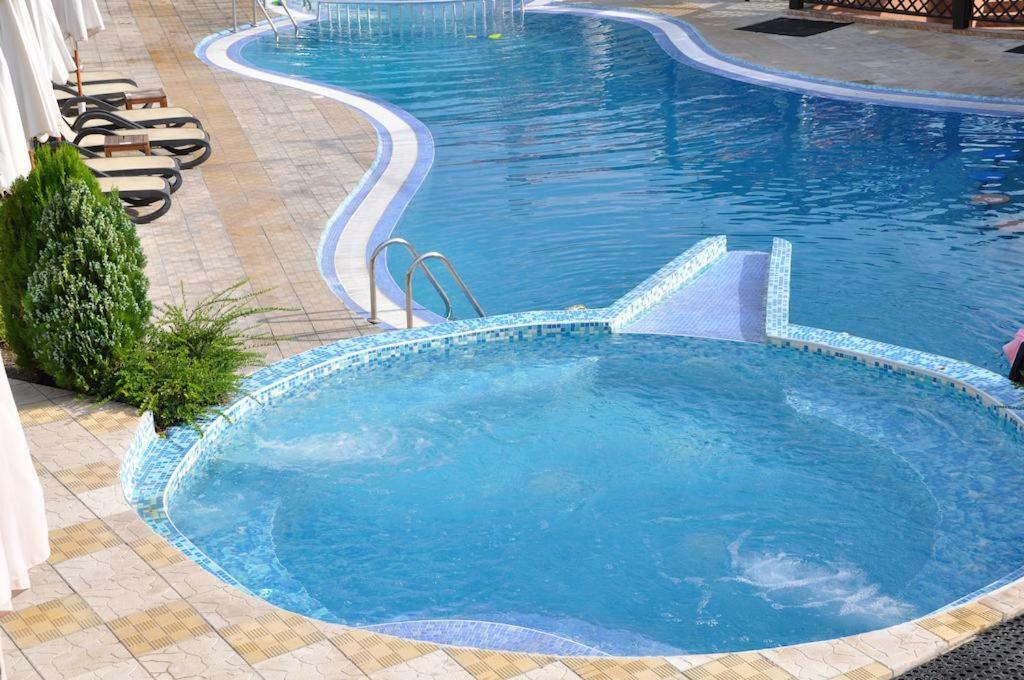 Villa Rosi - Bay View Villas Kosharitsa المظهر الخارجي الصورة